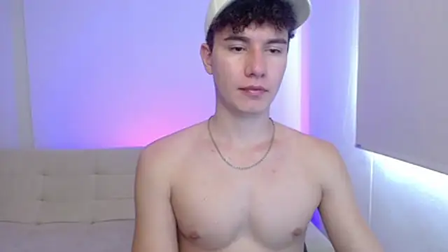 adrian morelly online show from May 2026 08:20:01 PM