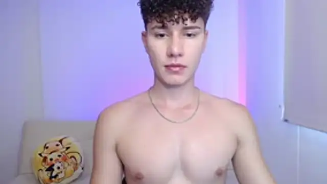 adrian morelly online show from December 2025 07:59:02 PM