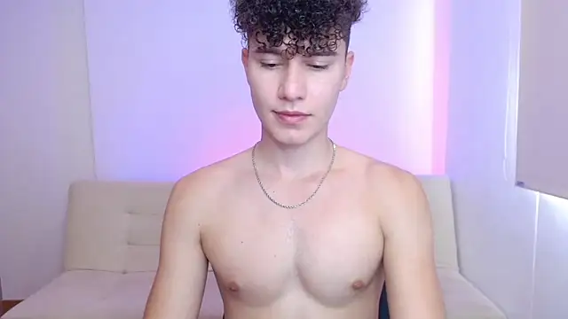 adrian morelly online show from March 2026 08:20:01 PM