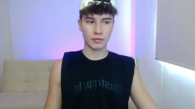 adrian morelly online show from May 2026 07:56:02 PM