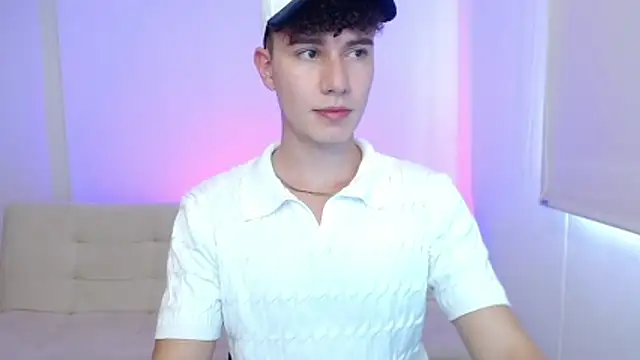 adrian morelly online show from April 2026 07:31:01 PM