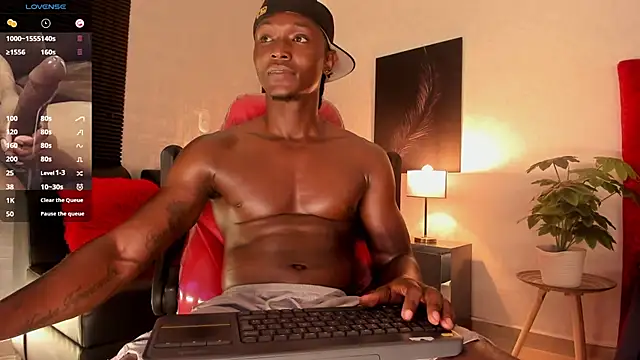 DannSmmith online show from March 2025 04:11:02 PM