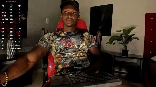 DannSmmith online show from April 2026 03:19:02 AM