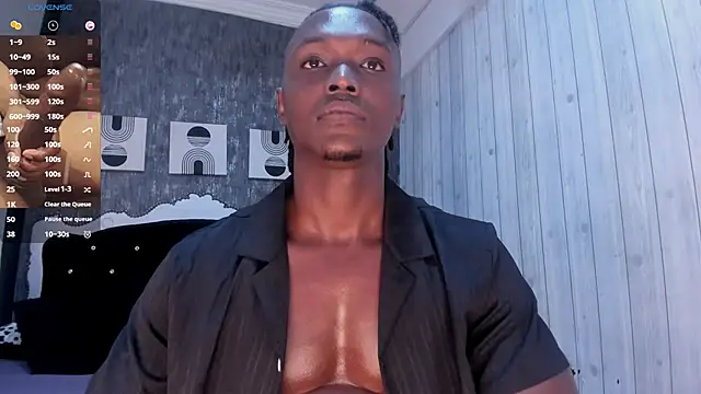 Snapshot of DannSmmith chatting on November 2025 02:54:01 PM DannSmmith online show from November 2025 02:54:01 PM