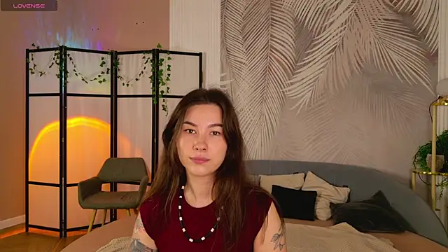 Snapshot of Marie_Diaze chatting on June 2026 05:07:01 AM Marie Diaze online show from June 2026 05:07:01 AM