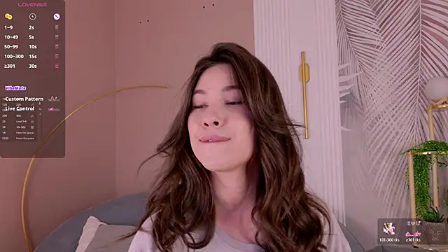 Marie Diaze online show from May 2026 05:13:01 AM