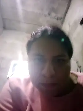 Snapshot of Sharon_bad chatting on September 2025 06:09:01 AM Sharon bad online show from September 2025 06:09:01 AM