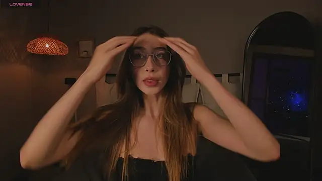 lua ferch   online show from March 2025 01:14:01 PM