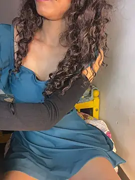 Snapshot of BandySL chatting on March 2025 02:37:02 AM BandySL online show from March 2025 02:37:02 AM