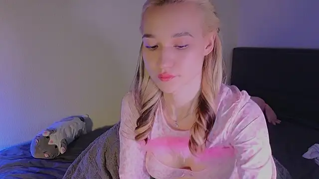 shey1i online show from February 2026 05:57:01 PM