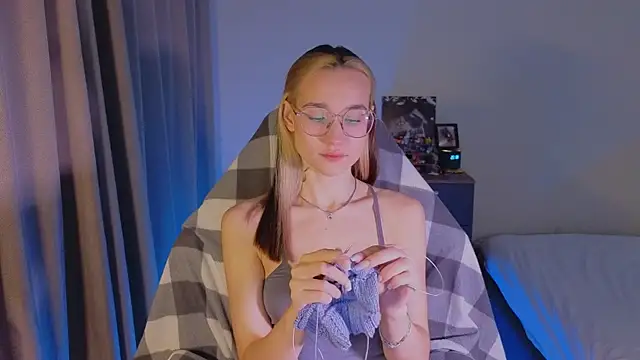 shey1i online show from December 2025 03:36:02 PM