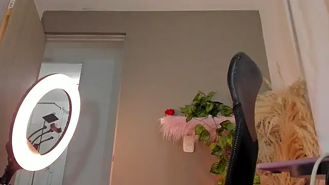 GarciaMilu online show from April 2026 02:38:01 AM