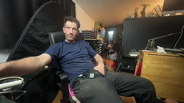 leanjamesdean online show from October 2025 04:14:01 AM