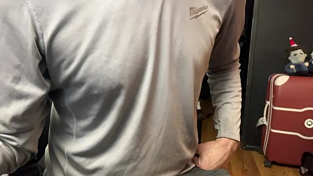 leanjamesdean online show from December 2025 12:15:01 AM