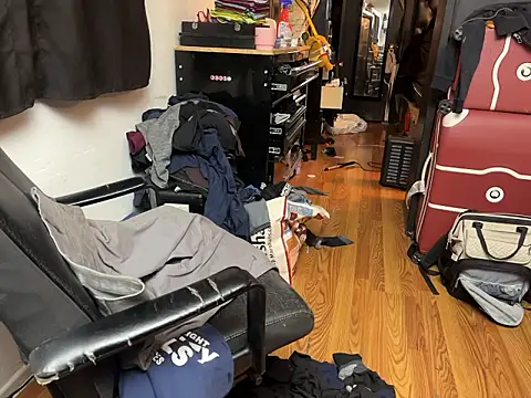 leanjamesdean online show from February 2026 02:02:01 AM