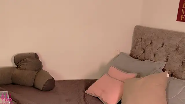 Samara Kim online show from April 2026 08:38:01 PM