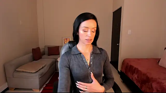 Kristen Garner online show from April 2026 08:10:02 PM