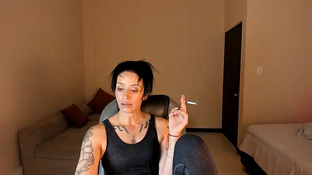 Kristen Garner online show from February 2026 08:40:01 PM