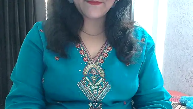 Maria 55 online show from April 2026 05:43:02 AM