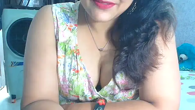 Snapshot of Maria_55 chatting on June 2026 07:07:02 AM Maria 55 online show from June 2026 07:07:02 AM