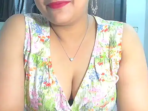 Snapshot of Maria_55 chatting on June 2026 10:42:02 AM Maria 55 online show from June 2026 10:42:02 AM