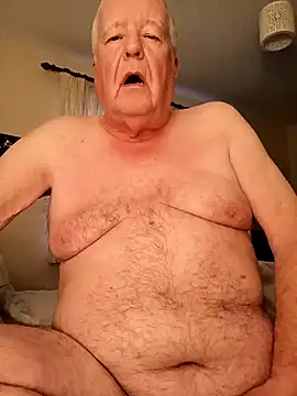 Snapshot of loveeatingcunts chatting on January 2025 08:09:02 AM loveeatingcunts online show from January 2025 08:09:02 AM