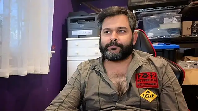 Sakhtlaundaz online show from November 2025 08:46:02 PM