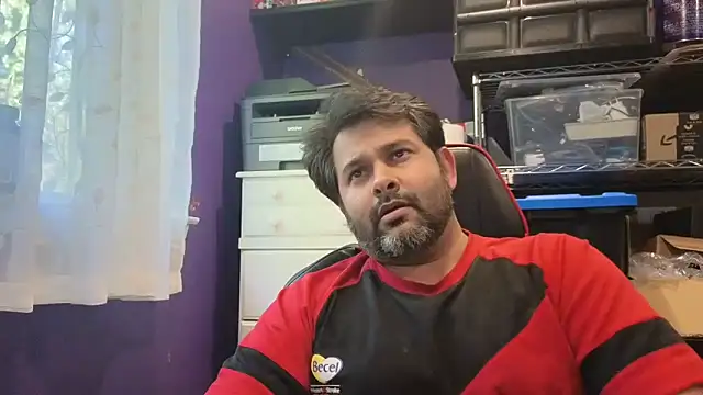 Sakhtlaundaz online show from October 2025 08:54:02 PM