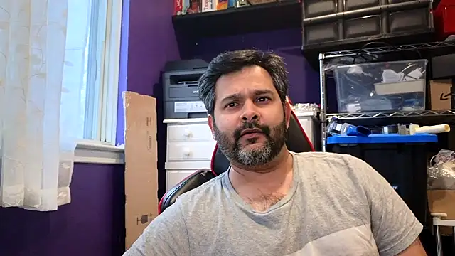 Sakhtlaundaz online show from April 2026 09:21:01 PM