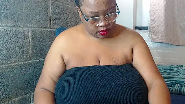 PASION THUNDERX23 online show from November 2025 05:40:01 PM