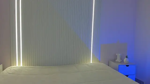 EmilyEvans7 online show from December 2025 07:39:02 PM