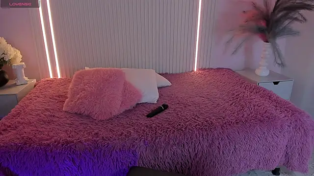 EmilyEvans7 online show from April 2026 10:50:02 AM