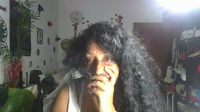YourWhoreXX online show from October 2025 10:06:02 AM
