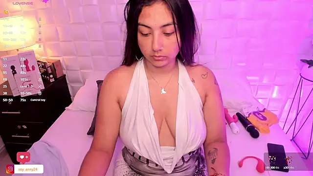anny rouse24 online show from March 2025 02:30:02 AM
