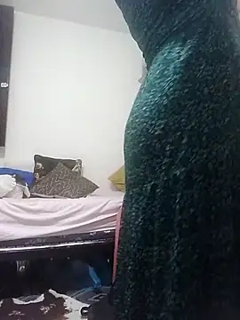 lolo890 online show from October 2025 06:57:01 AM