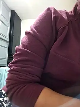 lolo890 online show from March 2026 06:57:01 PM