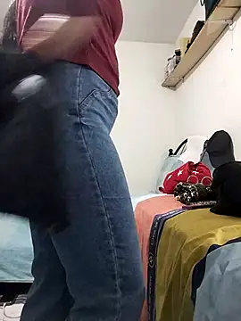 lolo890 online show from March 2026 07:47:02 PM