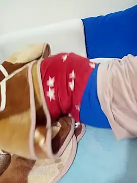 lolo890 online show from December 2025 09:38:02 PM