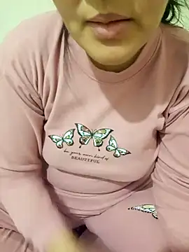 lolo890 online show from December 2025 12:15:01 PM