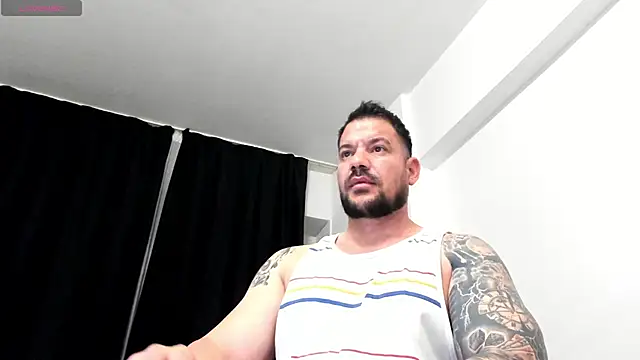 musclemonster31 online show from November 2025 02:04:01 AM