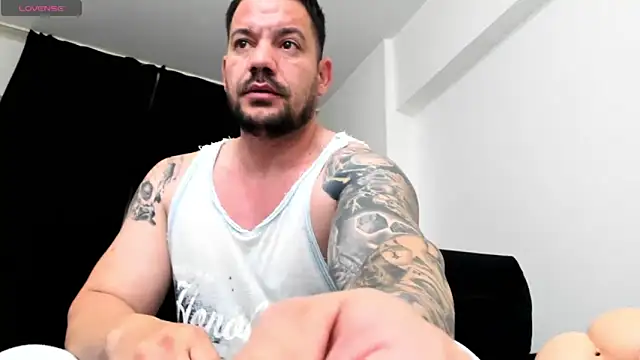 musclemonster31 online show from November 2025 08:59:02 AM