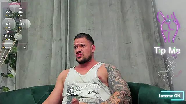 musclemonster31 online show from March 2025 05:00:02 AM