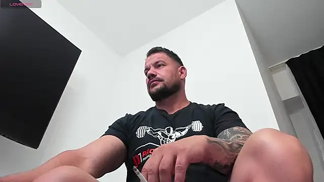 musclemonster31 online show from September 2025 08:37:01 PM
