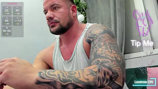 musclemonster31 online show from March 2025 08:21:02 PM