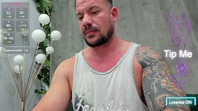 musclemonster31 online show from March 2025 01:16:01 AM