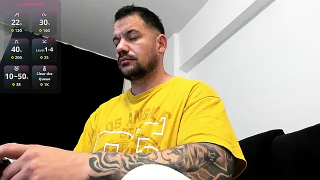 musclemonster31 online show from November 2025 10:30:01 AM