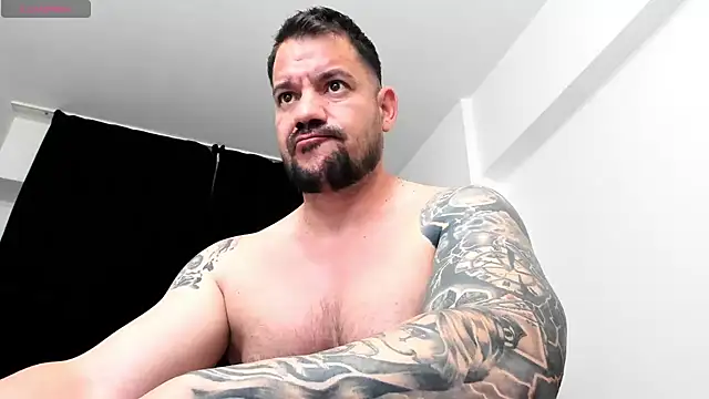 musclemonster31 online show from November 2025 10:16:01 AM