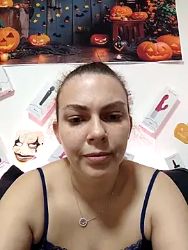 Snapshot of LEAsquirt91 chatting on November 2025 11:48:01 AM LEAsquirt91 online show from November 2025 11:48:01 AM