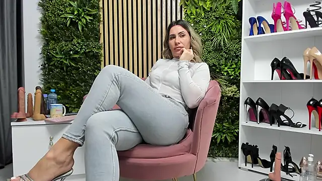 sweetcherry30 online show from February 2026 07:42:01 AM