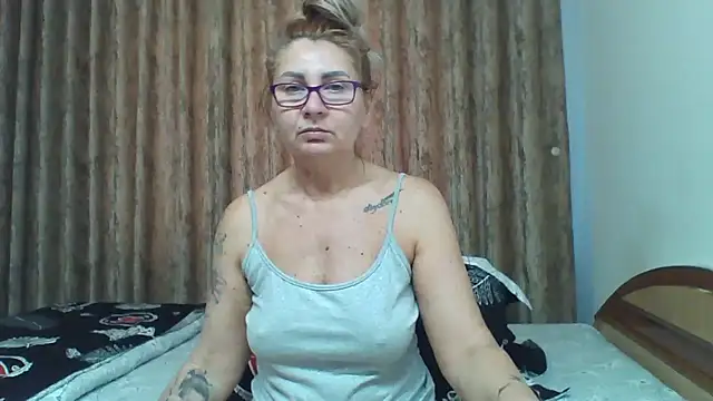 PussyEvely online show from May 2026 03:37:01 AM